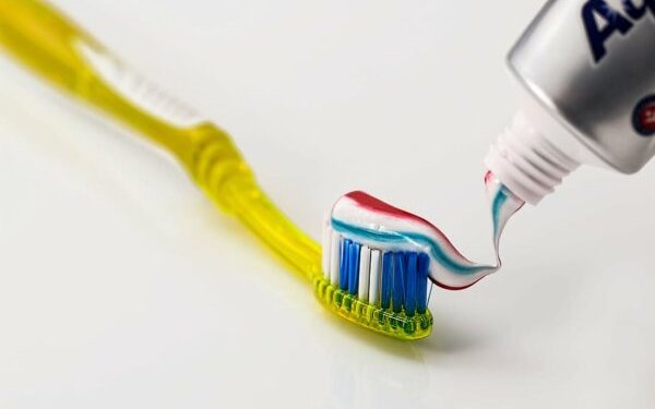 Dantų gydymo kainos