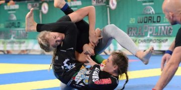 Pasieniečių mokyklos kursantė – pasaulio graplingo čempionė