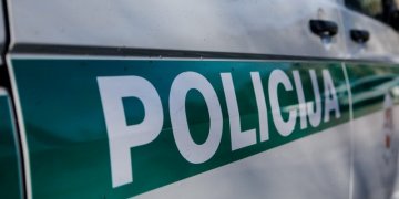 Ieškomi eismo įvykio liudininkai