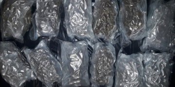 Sulaikyta dar viena narkotinių medžiagų kontrabanda