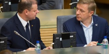 Premjero reikalaujama išsamių atsakymų dėl R. Karbauskio verslo su Kremliaus oligarchais