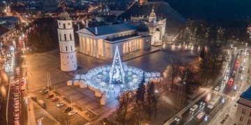 Per šventes į sostinės centrą – dažnesnis, talpesnis ir naktinis viešasis transportas