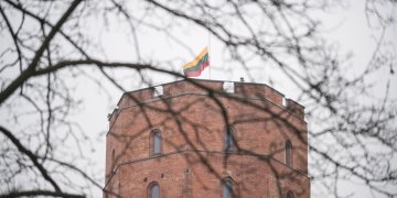 2018 metų Gedimino pilies bokšto Lietuvos valstybinė vėliava iškeliaus į Joniškio rajoną