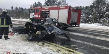 Sausio 28-ąją keliuose nukentėjo ir vairuotojai, ir keleiviai, ir pėstieji