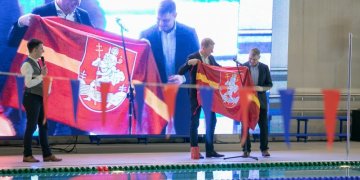 Naujametė dovana vilniečiams – atidarytas naujas baseinas Fabijoniškėse