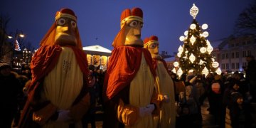 Sostinėje – Trijų Karalių palyda, šiandien – Stačiatikių Kalėdos