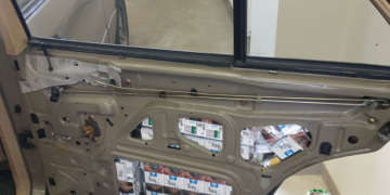 Cigaretes automobilyje gabenęs šalčininkietis nepergudravo VSAT pareigūnų