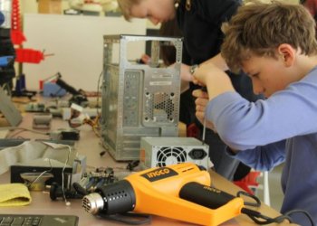 Vilniaus miesto mokyklos kviečiamos steigti FabLab dirbtuves﻿