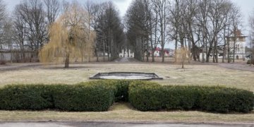 Trakų Vokės parke atgimsta mūsų paveldas