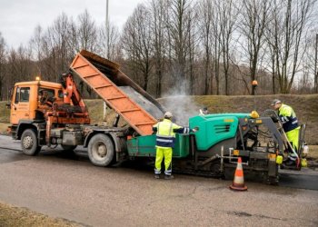 Vilniaus gatvėse jau sutvarkyta per 5000 duobių