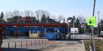 Trakų autobusų stotyje – speciali „Tėvelių stotelė“