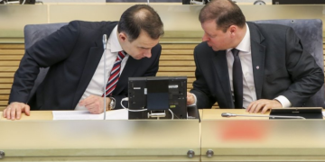 Premjeras ragina R. Masiulį nekomentuoti švietimo reikalų