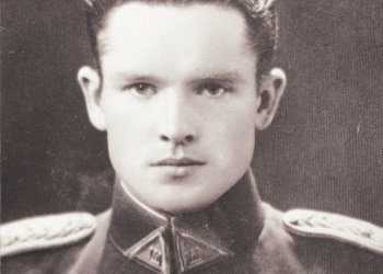 Sudaužyta J. Noreikos-Generolo Vėtros atminimo lenta Vilniuje