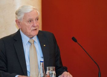 V. Adamkus apie prezidento rinkimuose rems Gitaną Nausėdą