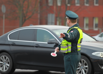 Sostinės „karštuose“ taškuose stiprinamas eismo reguliavimas