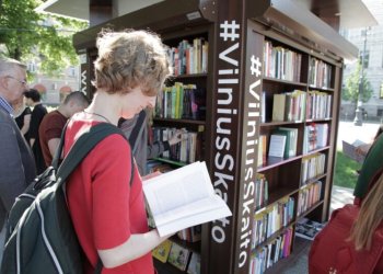 Projektas „Vilnius skaito“ buria vilniečius skaitymo rekordui