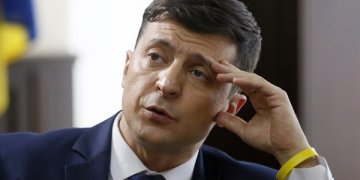 Naujasis Ukrainos prezidentas V. Zelenskis paleido parlamentą
