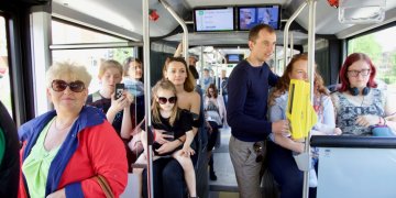 „Gatvės muzikos dieną“ gyva muzika skambėjo net naujuose autobusuose