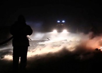 Vilniaus ir Trakų rajonuose per gaisrus sudegė septyni automobiliai ir traktorius