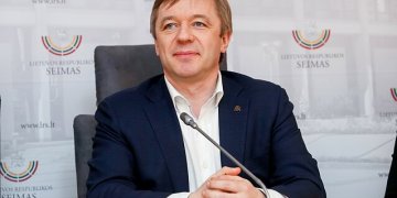 Pralaimėję EP ir prezidento rinkimus „valstiečiai“ trauktųsi iš valdžios – R. Karbauskis