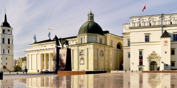 Valdovų rūmuose – atsisveikinimo su dviem parodomis savaitė