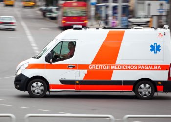 Vilniuje per avariją sužalotas motociklininkas, jis gydomas ligoninėje