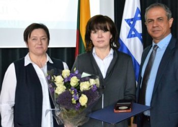 „Išgelbėjęs vieną gyvybę – išgelbėja visą pasaulį“. Vilniaus rajono šeima pelnė Pasaulio Tautų Teisuolių vardą