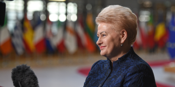 Šalies vadovė pasveikino Švediją nacionalinės šventės proga