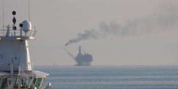 Kodėl metų pabaigoje gali pabrangti dyzelinas?