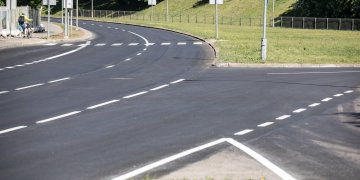 Sostinėje atnaujinta visa Olandų gatvė – darbai persikelia į žiedinę sankryžą