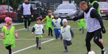 „Žalgiris” futbolo džiaugsmais dalinosi su mažaisiais