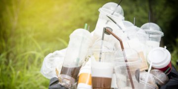 „Vasara be plastiko“ – higienos terapija mūsų šiukšliadėžei ir visai Žemei