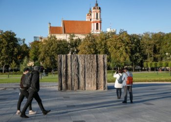 Laisvės kalvos maketas įsikūrė Lukiškių aikštėje
