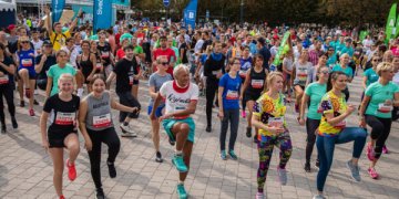 Vilniaus maratono mados: nuo kelininko iki apsivyniojusių kilimėliais