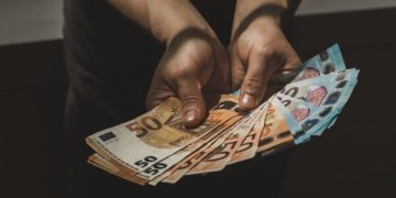 Deklaravę 2018 m. pajamas apie 7,4 tūkst. Vilniaus miesto gyventojų dar galėtų susigrąžinti beveik 1,3 mln. eurų