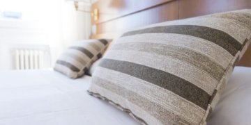 Apgyvendinimo įstaigoms bus įvedama rinkliava: kainos vartotojams dėl to neturėtų augti