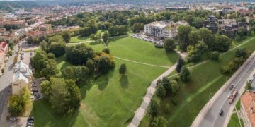 Istorinis įvykis sostinėje: bus pradėti Profsąjungų rūmų griovimo darbai