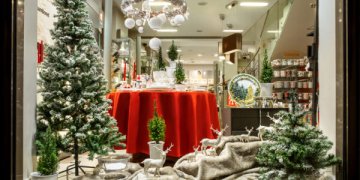 Laikas ruoštis Kalėdoms: grįžta tradicinis konkursas „Vilniaus kalėdinė vitrina 2019″