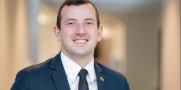 Šaltiniai EP: visos frakcijos, išskyrus vieną, pritaria V. Sinkevičiaus kandidatūrai