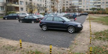 Vilniuje įrengta 1200 naujų vietų automobiliams kiemuose