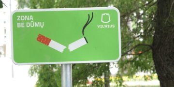 Zona be dūmų: Vilniaus vaikų žaidimų aikštelėse nebeliks rūkalių