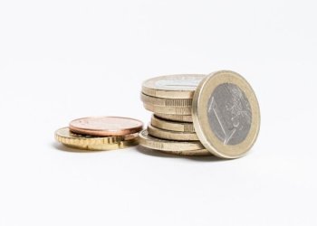 Lietuvos bankas: pensijų fondai šiemet uždirbo teigiamą grąžą