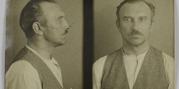 Lietuvos ypatingajam archyvui perduotos tarpukario Lietuvos vidaus reikalų ministro Kazimiero Skučo baudžiamosios bylos dokumentų kopijos