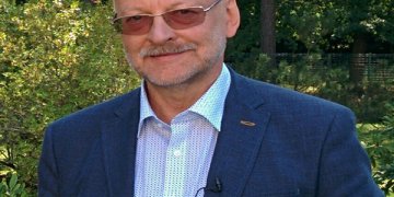 Žinomi visuomenės veikėjai imasi misijos mažinti skaitmeninę atskirtį