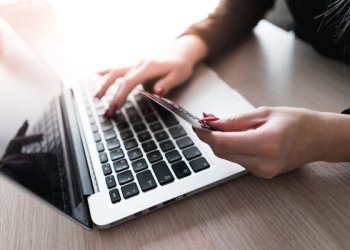 Už dalį siuntų po metų teks mokėti brangiau