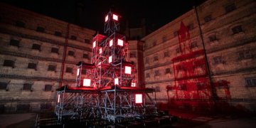 Buvusio Lukiškių kalėjimo kiemas transformavosi į alternatyvias Kalėdas