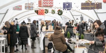 Kitą savaitę atidaroma stilingų dovanų erdvė – Kalėdinis dizaino skveras