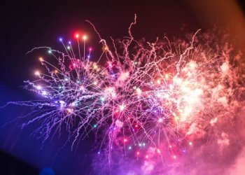 Pasaulis pasitinka naują istorijos dešimtmetį