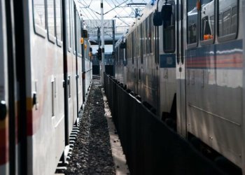 „Rail Baltica“ įsibėgėja: pasirašyta geležinkelio linijos Kaunas –Vilnius inžinerinės infrastruktūros vystymo plano parengimo ir poveikio aplinkai vertinimo paslaugų sutartis