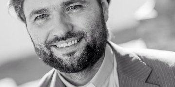 Kunigas Algirdas Toliatas: negalintiems ateiti į bažnyčią – tiesioginės mišių transliacijos per „Facebook“